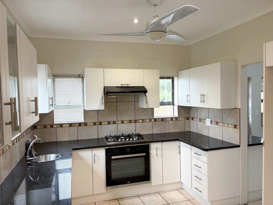 3 Bedroom Property for Sale in Stilbaai Wes Western Cape
